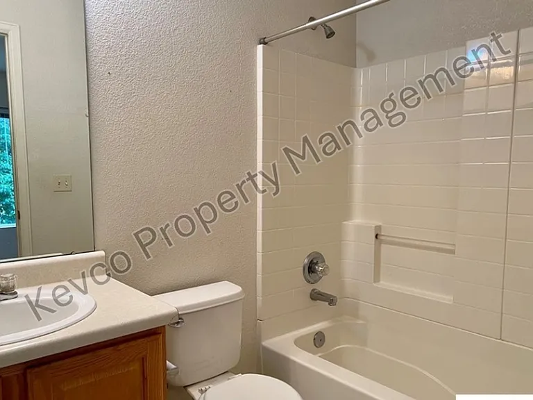 3433 Bale Dr — Photo 16