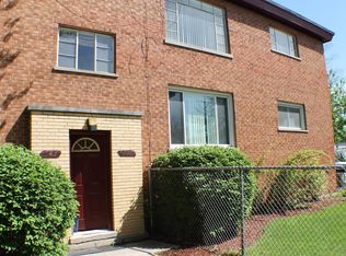 741 Walnut St, Waukegan, IL