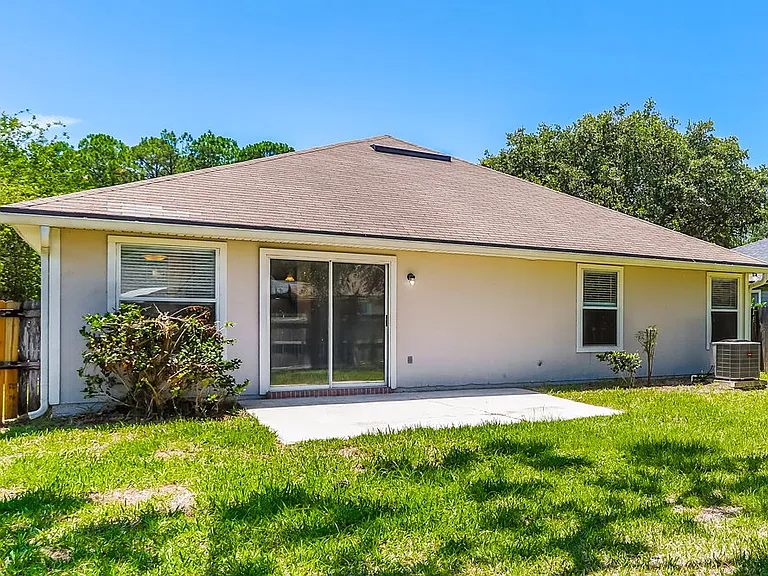 8073 Leafcrest Dr — Photo 16