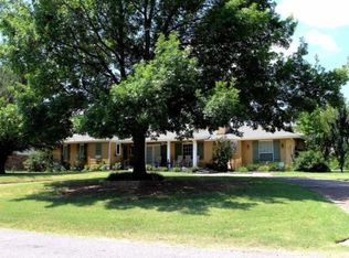 1223 Tim Holt Dr, Harrah, OK 73045