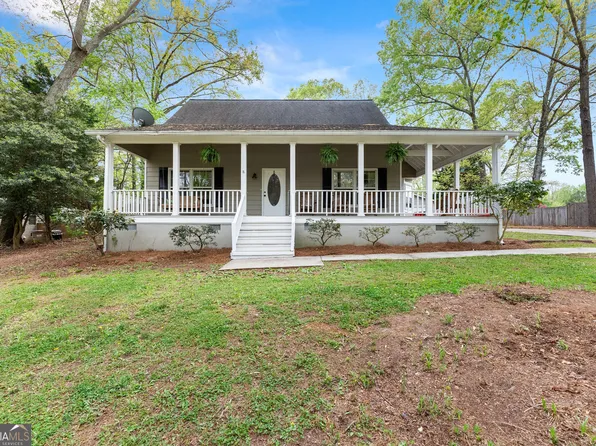 3836 Cherokee Frd, Gainesville, GA 30506