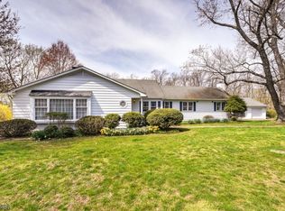 536 Blackpoint Rd, Hillsborough, NJ 08844