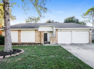 16751 Dew Drop Ln, Houston, TX 77095
