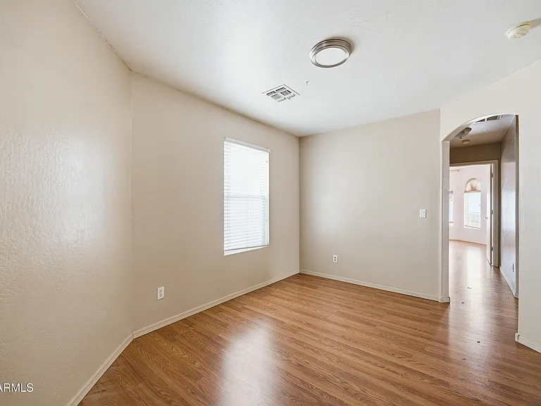 4512 E Windsong Dr — Photo 9