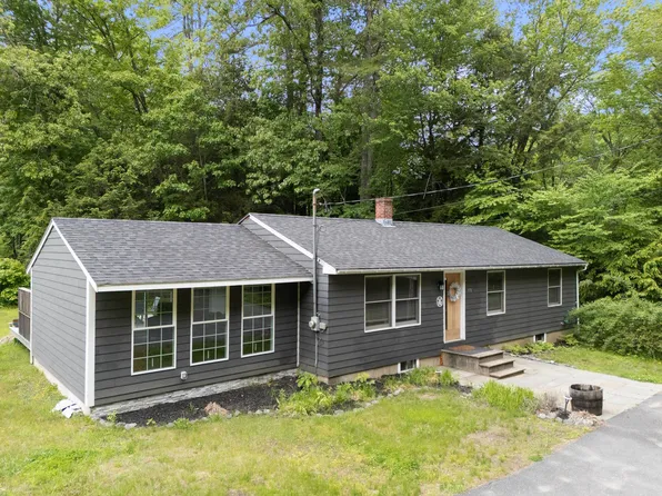 175 Sak Road, Vernon, VT 05354