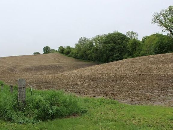 2nd image of 30180 Swan Ln