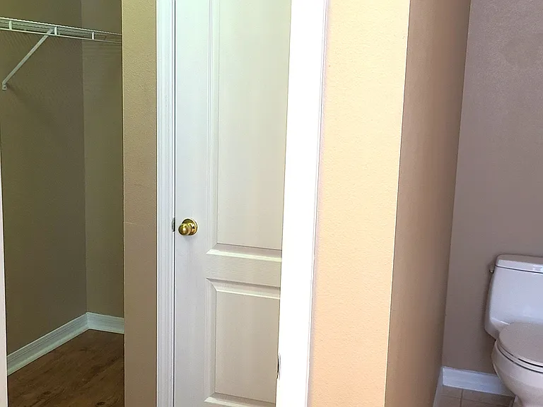 3511 Pine Oak Trl — Photo 11