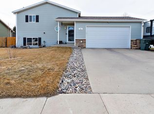 625 Townsend Ave, Gillette, WY 82716