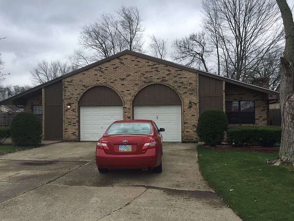 1st image of 62 Highridge Ct