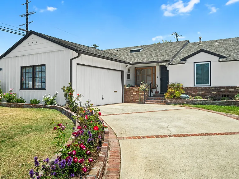 3600 Coolidge Ave — Photo 1