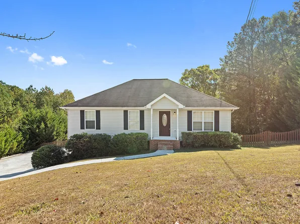 74 Golden Oaks Dr, Ringgold, GA 30736