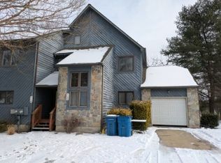 120 Foxfire Dr #120, Newark, DE