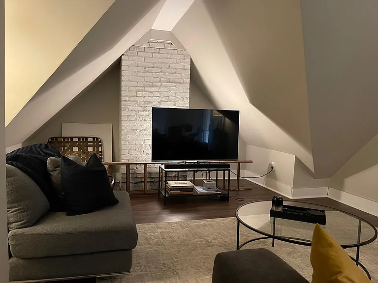493 Whitney Ave #3 — Photo 9