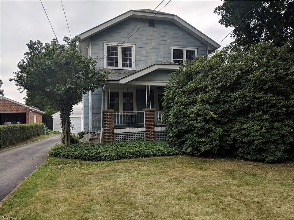 1st image of 1724 Sackett Ave #Up