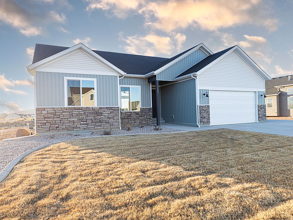 1st image of 1263 N 3625 West Cir