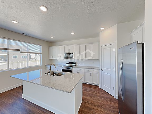 5th image of 321 N Gibbons Ln
