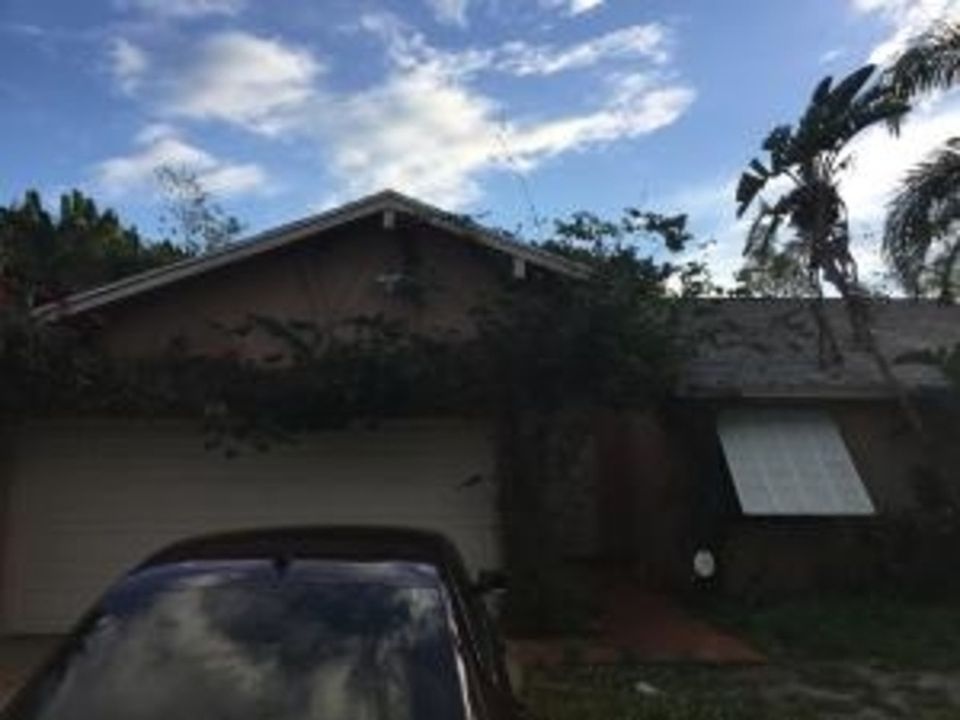 1st image of 620 Enfield Road