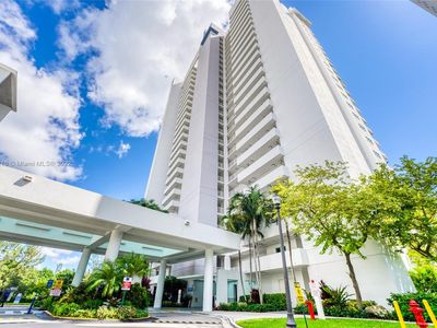 15051 Royal Oaks Ln APT 602, North Miami, FL, 33181