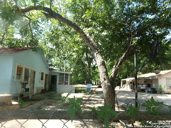 4th image of 432 E Young Ave