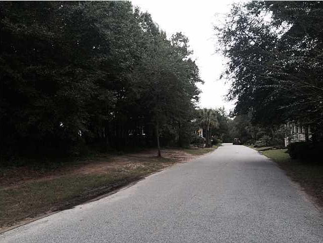 2nd image of 67 Hopetown Rd