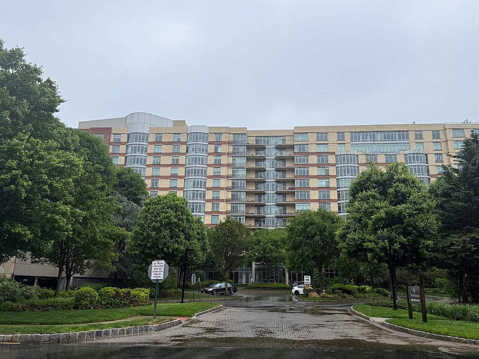 1st image of 8100 River Rd APT 710