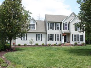 9107 Whirlaway Trl, Midlothian, VA 23112