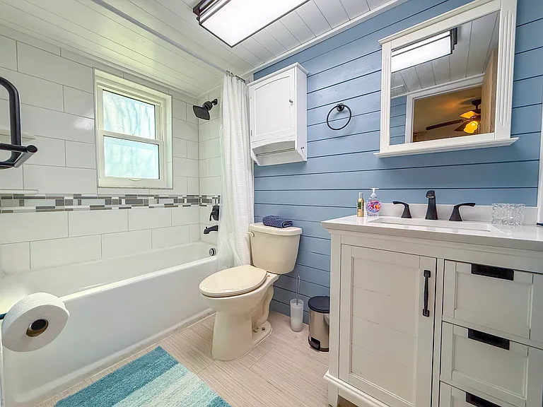 255 Capri Cir N #8 — Photo 31