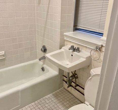 5th image of 27 Park Dr APT 4