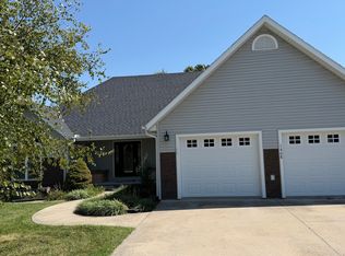 1608 Findley Rd, Bethany, MO 64424