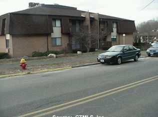 581 Crown St APT 59, Meriden, CT 06450