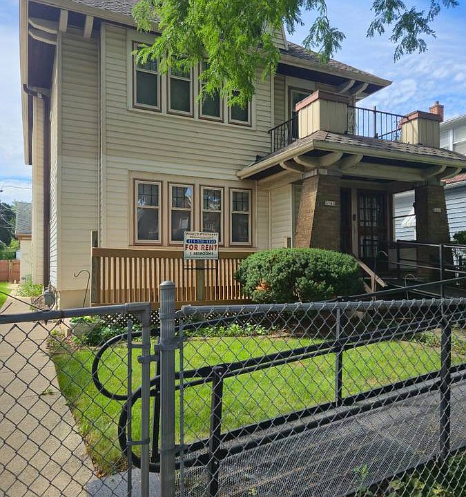 1st image of 3163-3165 N 39th St #2