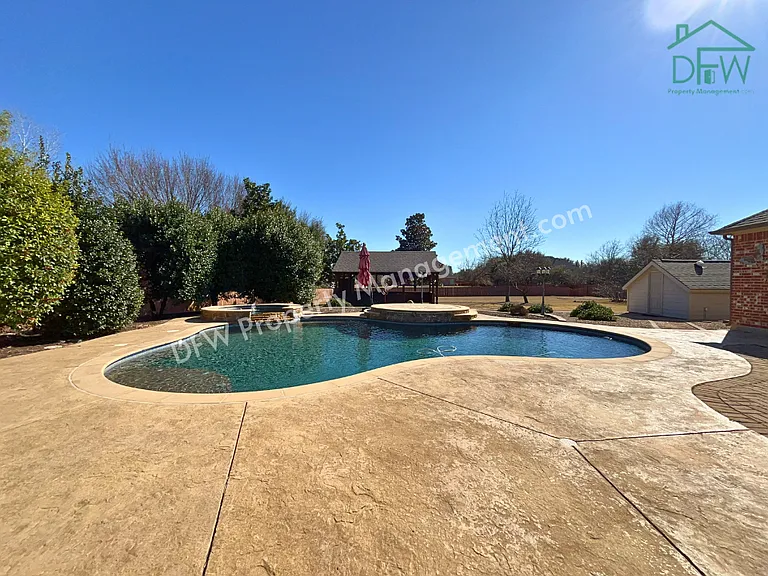 1205 Golden Gate Dr — Photo 39