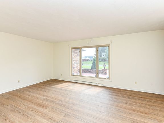 2nd image of 3426 S Leonard Rd