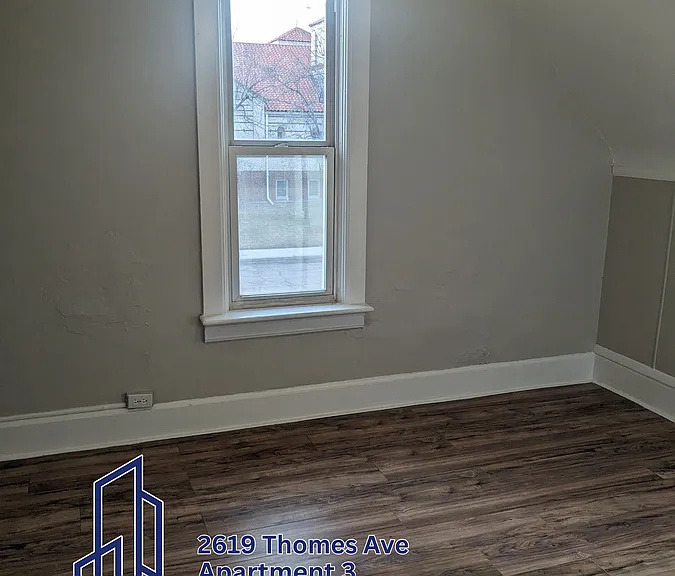 2619 Thomes Ave #3 — Photo 11
