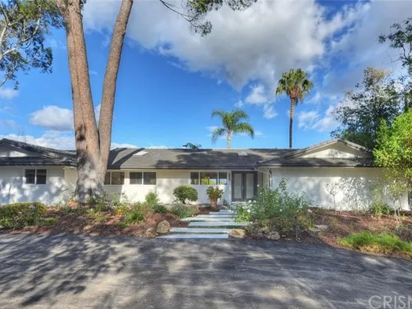 20135 Delita Dr, Woodland Hills, CA 91364