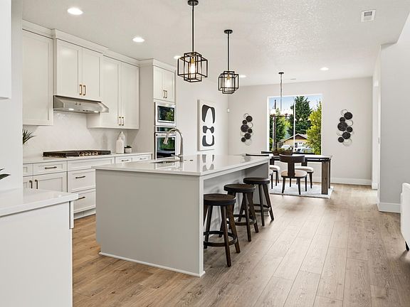 7th image of this home