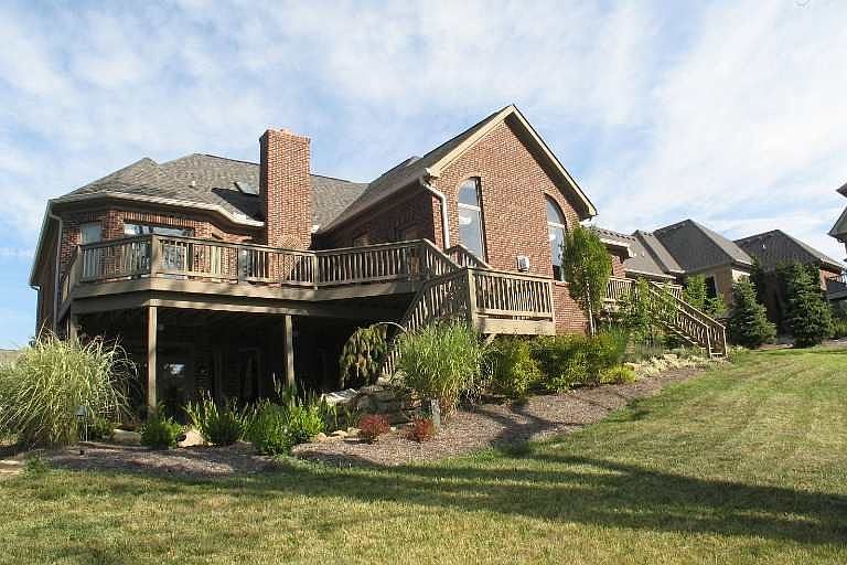 Exterior Back