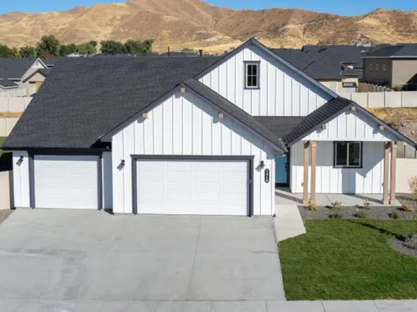 The Jackson: Build On Your Lot Plan, Build On Your Lot