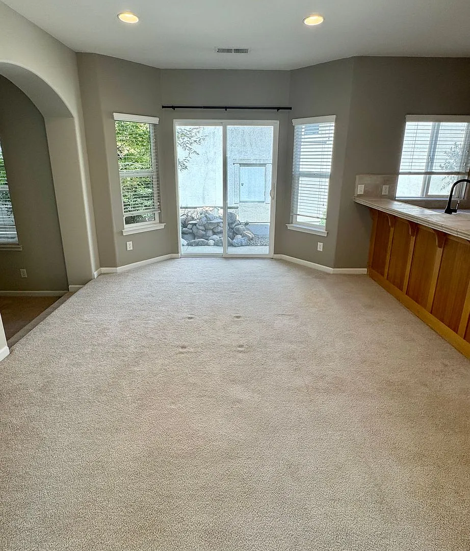 Available Soon! Beautiful Home in California Park — Photo 4