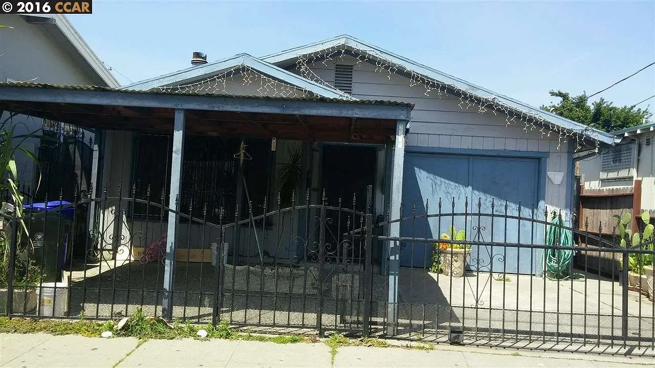 2105 Grant Ave photo 1