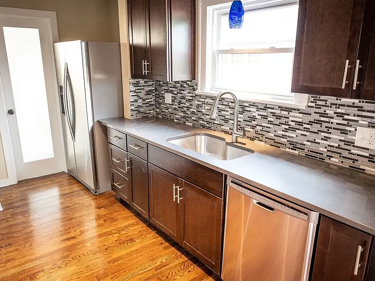 5025 Grand Ave #2 — Photo 15