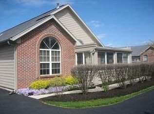 559 Mallet Pl E, Columbus, OH 43230