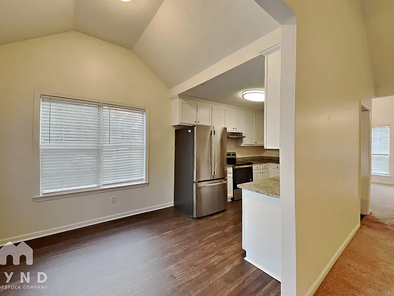 7822 Bar Harbor Dr — Photo 6