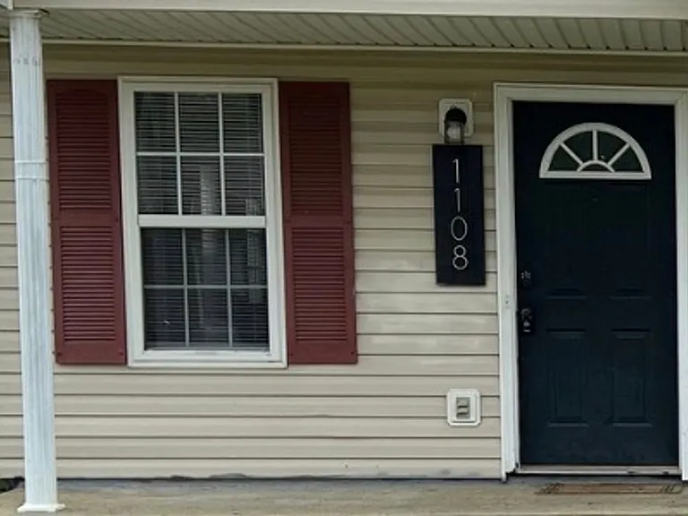 1108 Keith Ave — Photo 11