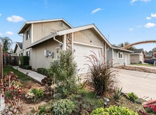 9315 Aizenberg Cir, Elk Grove, CA 95624