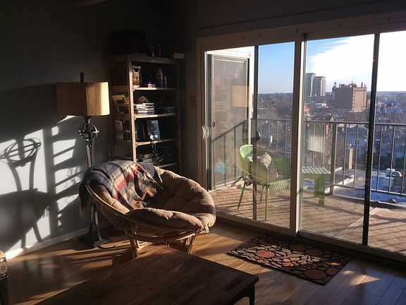 2nd image of 1433 N Williams St APT 903