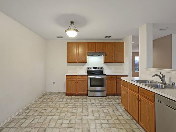 2nd image of 1218 Augustin Dr