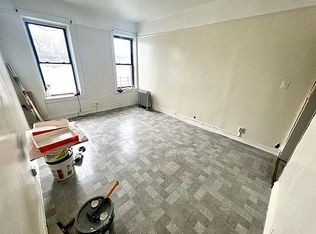 91-47 88th Rd #3E, Woodhaven, NY 11421