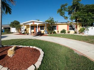 5151 38th Way S, Saint Petersburg, FL 33711