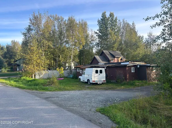 5570 W Limberlost Ave, Wasilla, AK 99623